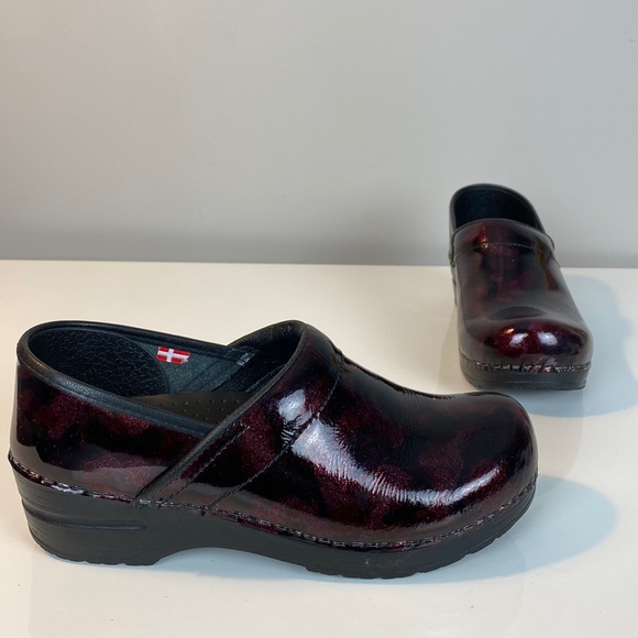 Sanita Shoes - Sanita Patent Leather Clogs Size 38(7)